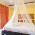 Malla mosquitera para camas.